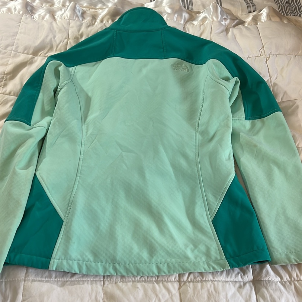 The North Face Lined Softshell Jacket - image 6